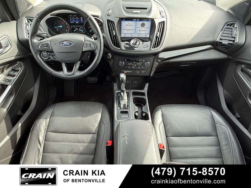 2017 Ford Escape Titanium - PANORAMIC SUNROOF / CLEAN CARFAX