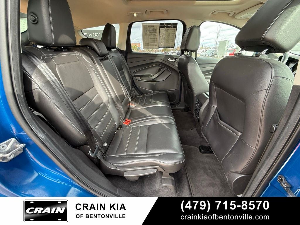 2017 Ford Escape Titanium - PANORAMIC SUNROOF / CLEAN CARFAX