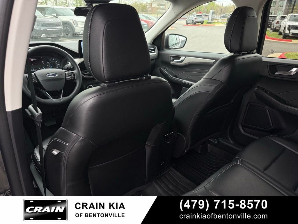 2022 Ford Escape SEL - AWD / CLEAN CARFAX