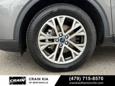 2022 Ford Escape SEL - AWD / CLEAN CARFAX