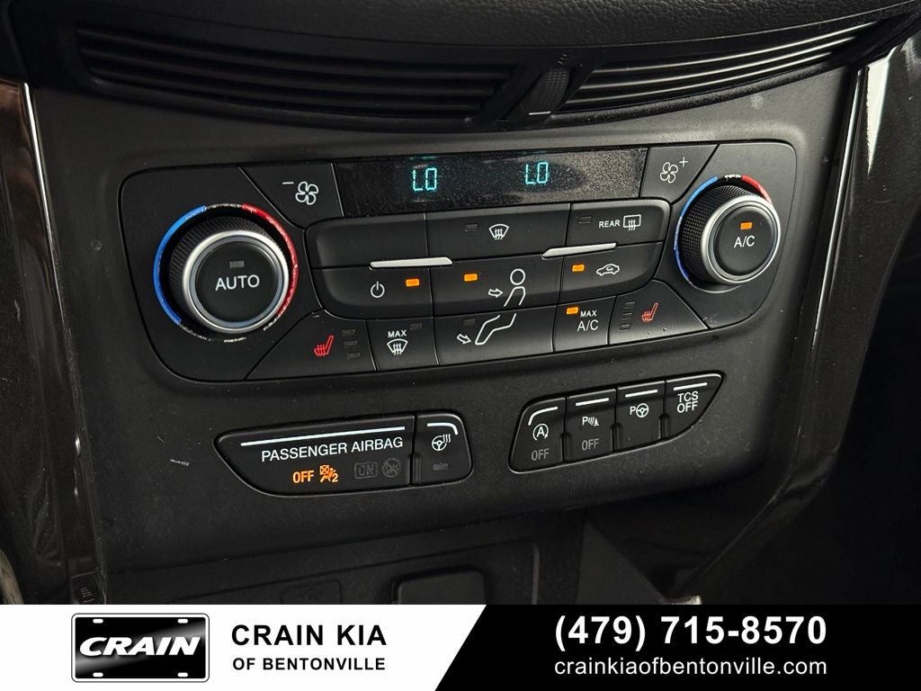 2019 Ford Escape Titanium - 4WD / CLEAN CARFAX