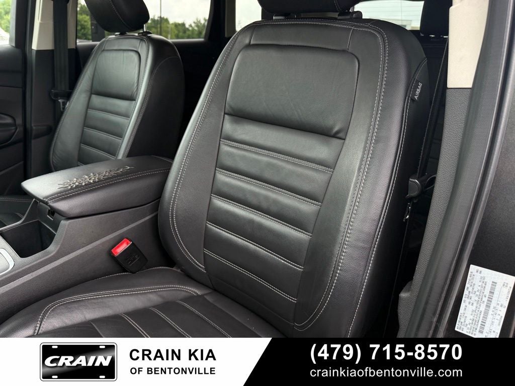 2019 Ford Escape Titanium - 4WD / CLEAN CARFAX