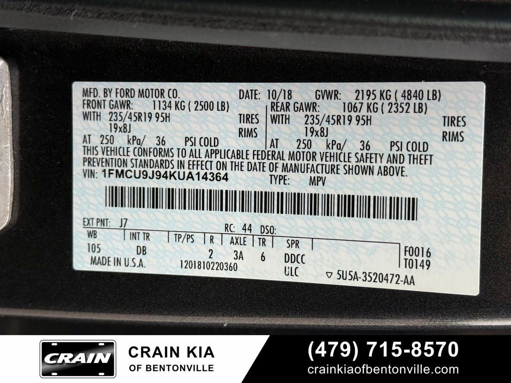 2019 Ford Escape Titanium - 4WD / CLEAN CARFAX