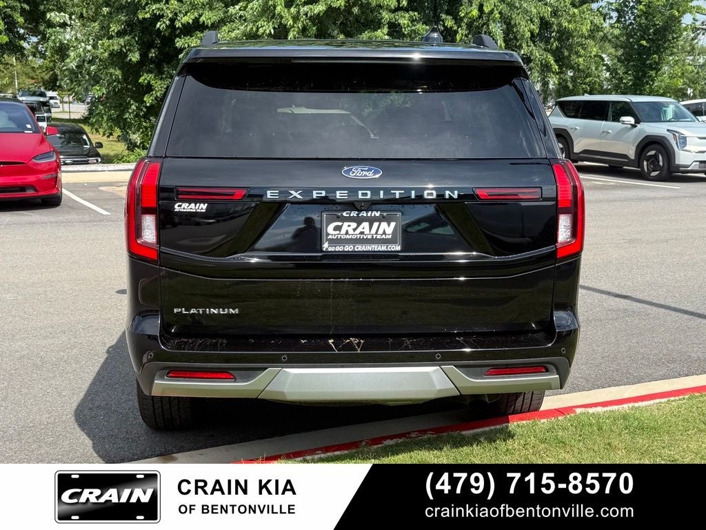 2025 Ford Expedition Platinum - 4WD / PANORAMIC SUNROOF / ONE OWNER