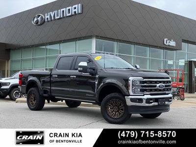 2024 Ford F-250SD King Ranch - 4WD / CLEAN CARFAX / LIFTED!