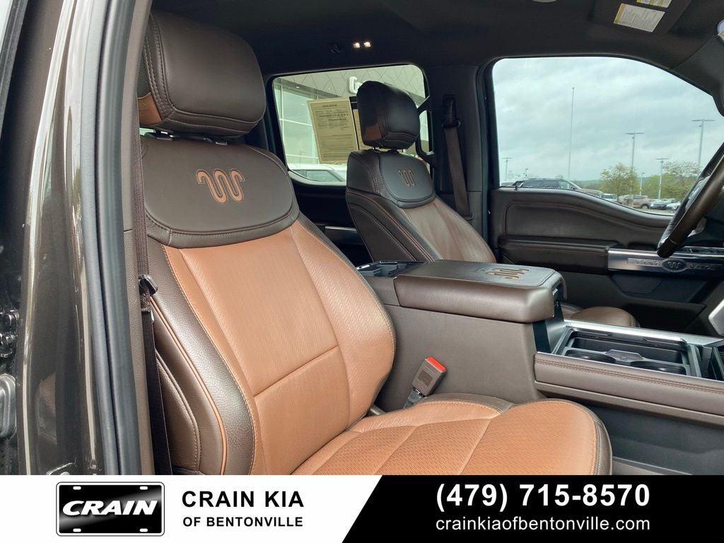 2024 Ford F-250SD King Ranch - 4WD / CLEAN CARFAX / LIFTED!