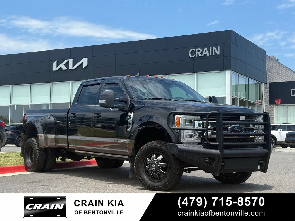 2019 Ford F-350SD King Ranch Ultimate - 4WD / PANORAMIC SUNROOF