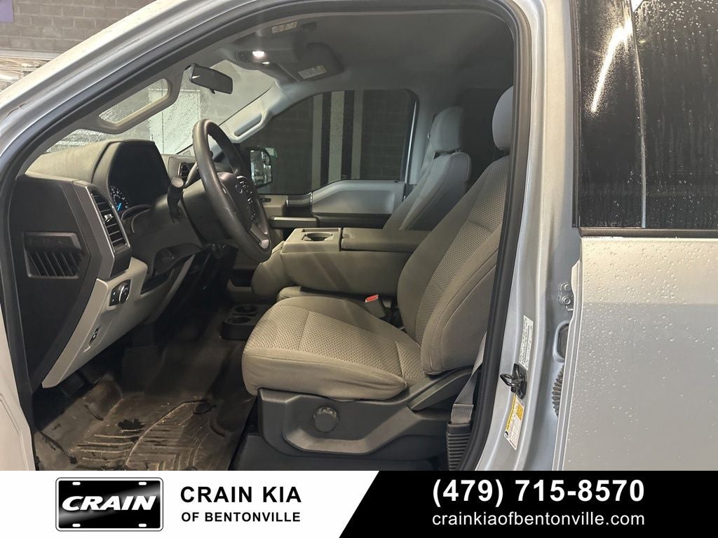 2017 Ford F-150 XLT - 4WD / LOW MILES! / CLEAN CARFAX