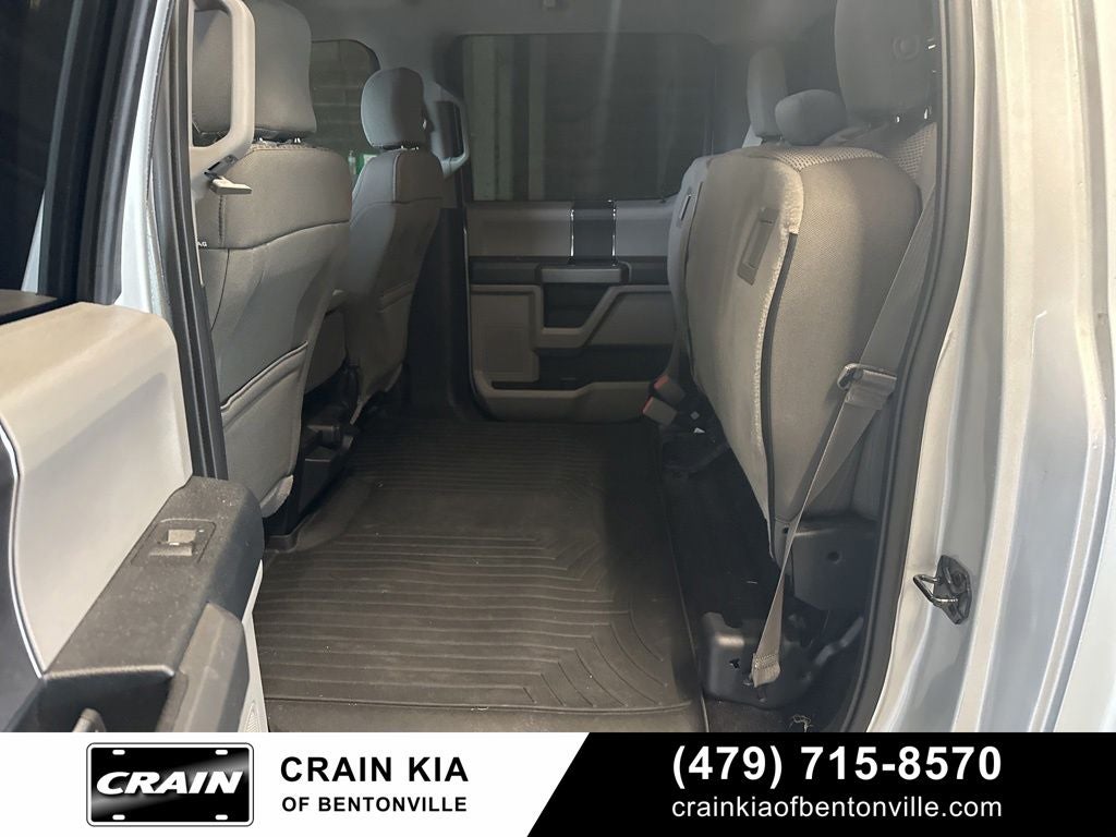2017 Ford F-150 XLT - 4WD / LOW MILES! / CLEAN CARFAX