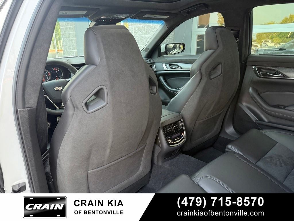 2019 Cadillac CTS-V Base - $107,215 MSRP / CLEAN CARFAX / SUNROOF