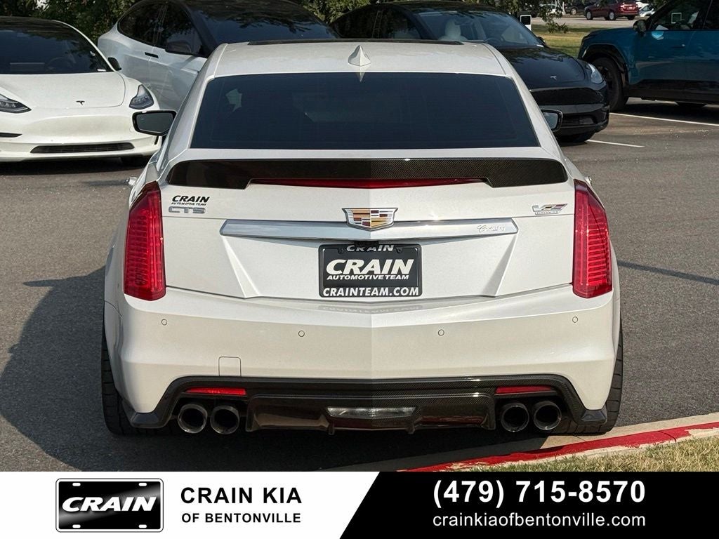 2019 Cadillac CTS-V Base - $107,215 MSRP / CLEAN CARFAX / SUNROOF