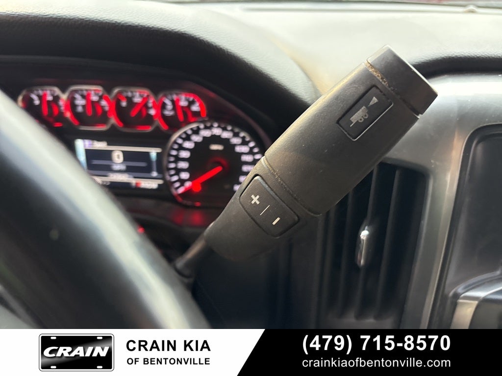 2016 Chevrolet Silverado 1500 LT - 4WD / LIFTED / WHEELS / TIRES