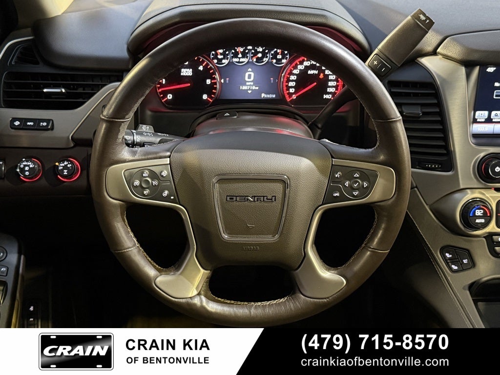 2016 GMC Yukon Denali - 4WD / SUNROOF