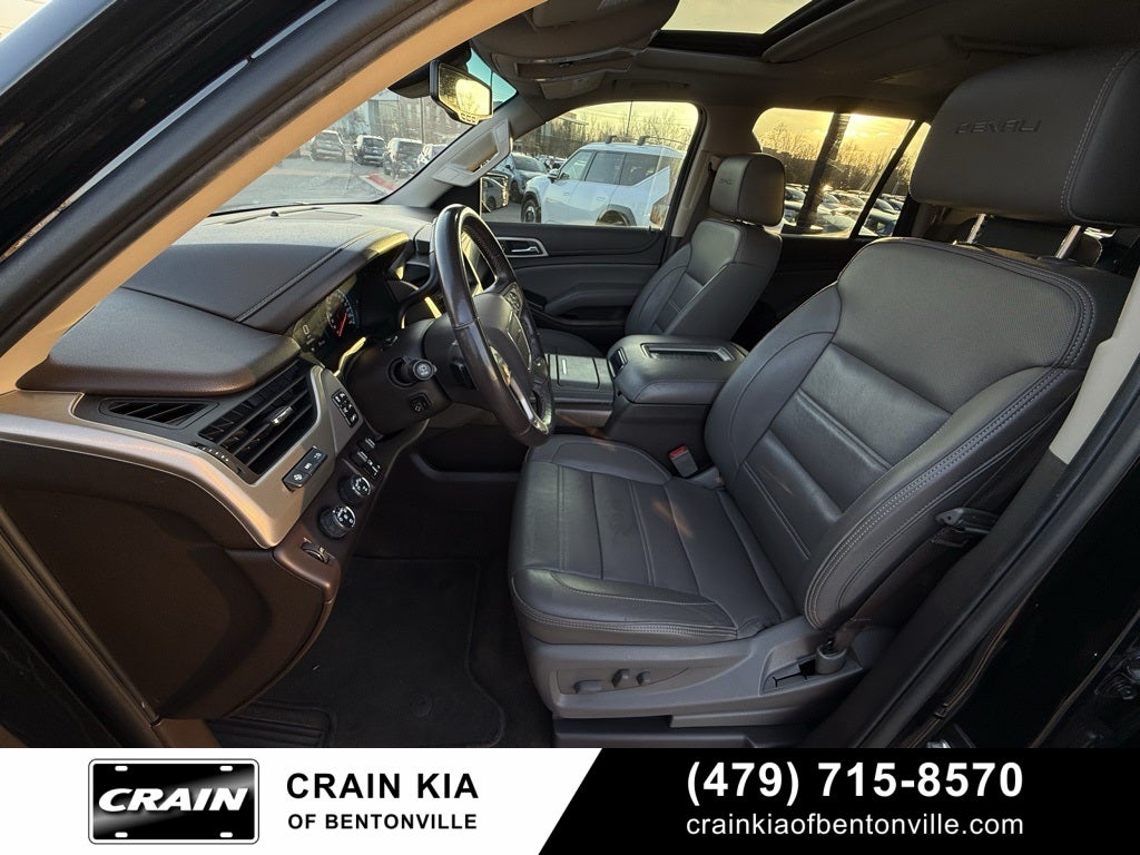 2018 GMC Yukon Denali Ultimate - 4WD / SUNROOF / CLEAN CARFAX