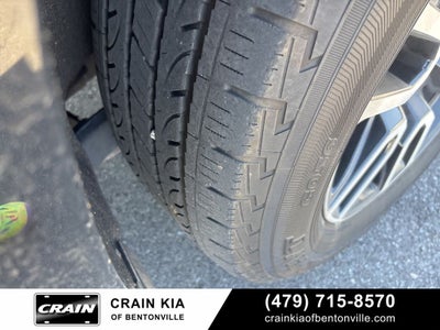 2022 GMC Yukon AT4 - 4WD / PANORAMIC SUNROOF / CLEAN CARFAX