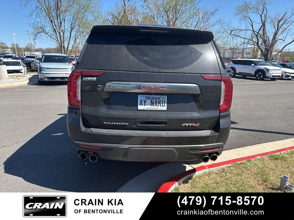 2022 GMC Yukon AT4 - 4WD / PANORAMIC SUNROOF / CLEAN CARFAX