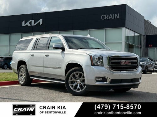 2019 GMC Yukon XL SLT - 4WD / CLEAN CARFAX / SUNROOF