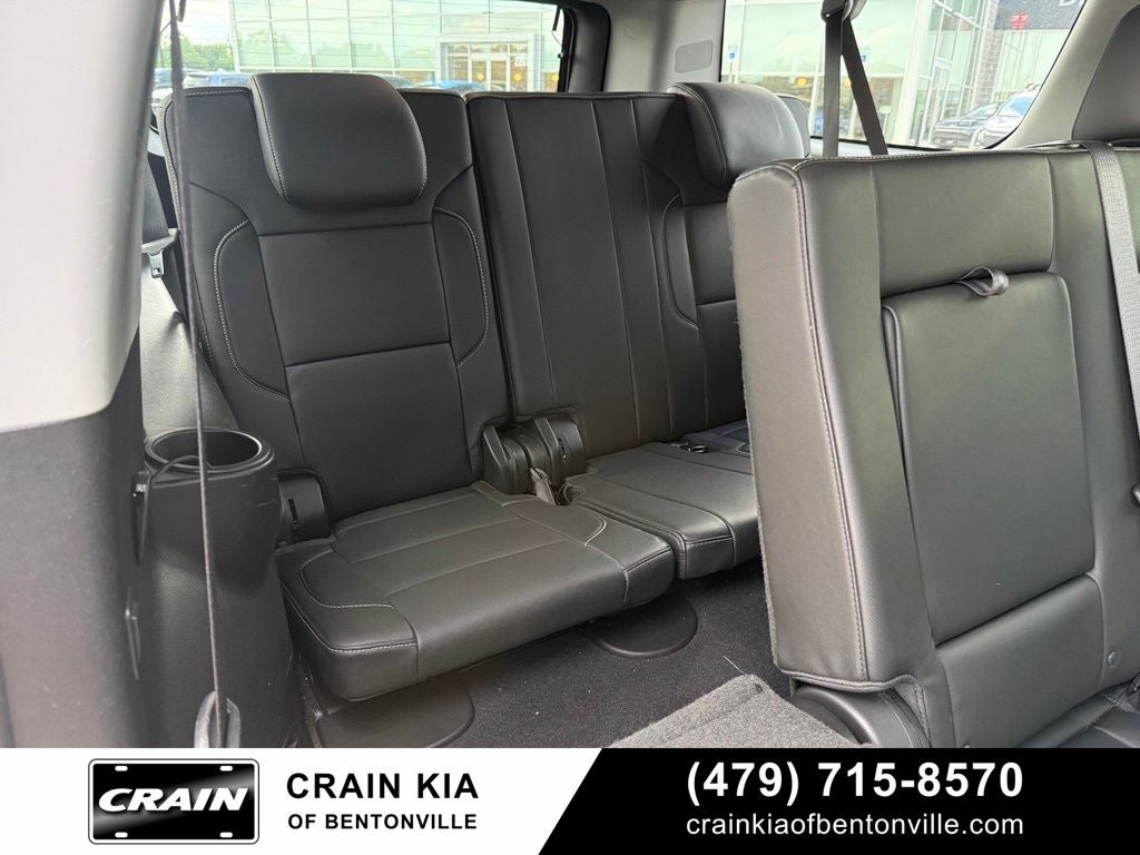 2019 GMC Yukon XL SLT - 4WD / CLEAN CARFAX / SUNROOF