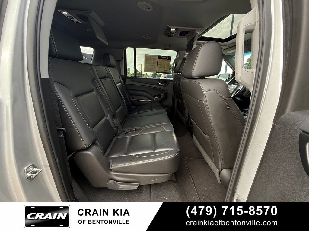 2019 GMC Yukon XL SLT - 4WD / CLEAN CARFAX / SUNROOF