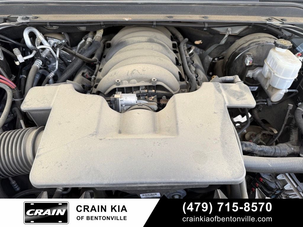 2019 GMC Yukon XL SLT - 4WD / CLEAN CARFAX / SUNROOF