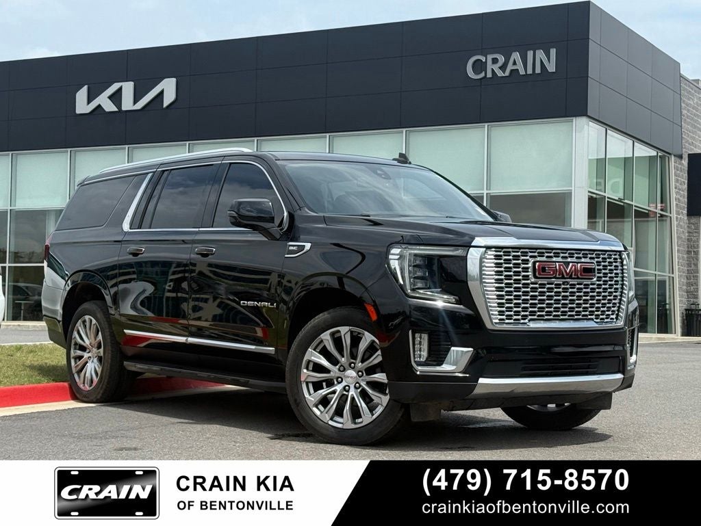 2022 GMC Yukon XL Denali - 4WD / CLEAN CARFAX