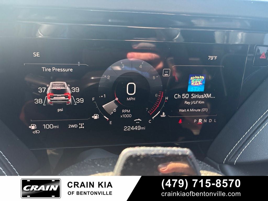 2025 GMC Yukon AT4 Ultimate - 4WD / PANORAMIC SUNROOF / ONE OWNER