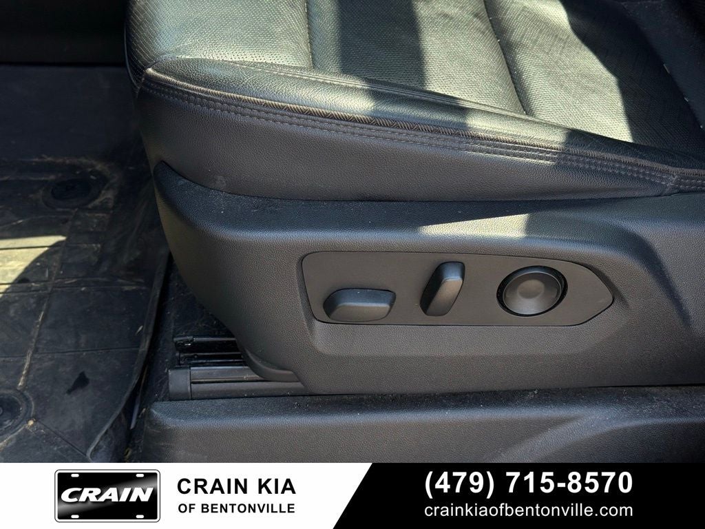 2022 Chevrolet Tahoe High Country - 4WD / PANORAMIC SUNROOF / ONE OWNER