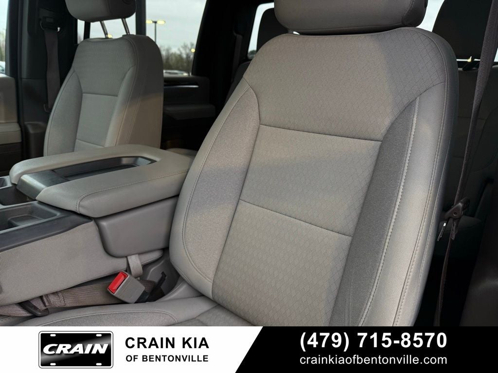 2024 GMC Sierra 2500HD SLE - 4WD / CLEAN CARFAX / ONE OWNER