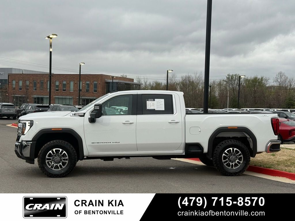 2024 GMC Sierra 2500HD SLE - 4WD / CLEAN CARFAX / ONE OWNER