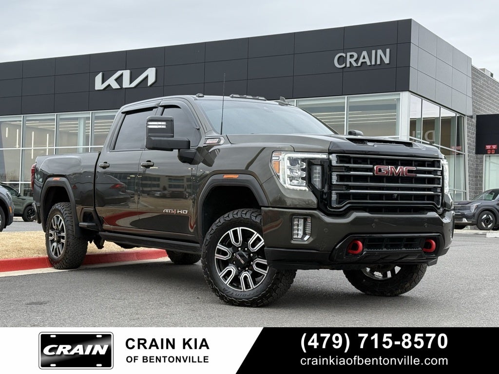2023 GMC Sierra 2500HD AT4 - 4WD / SUNROOF / CLEAN CARFAX