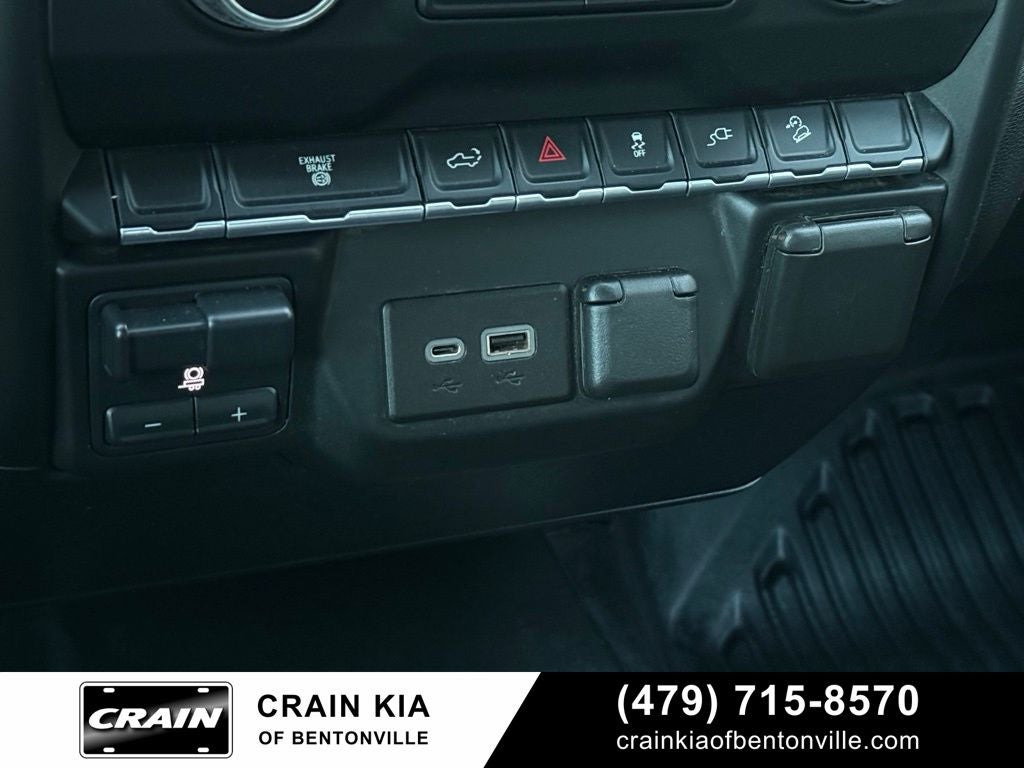 2023 GMC Sierra 3500HD Pro - 4WD