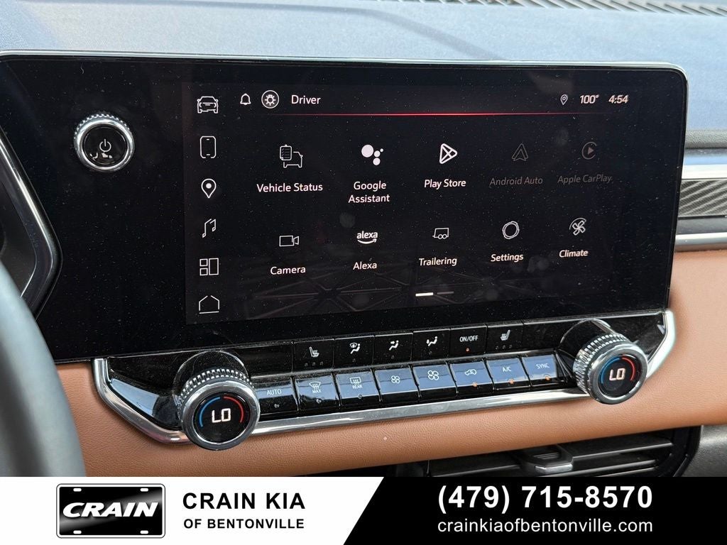 2024 GMC Canyon AT4 - 4WD / CLEAN CARFAX / ONE OWNER
