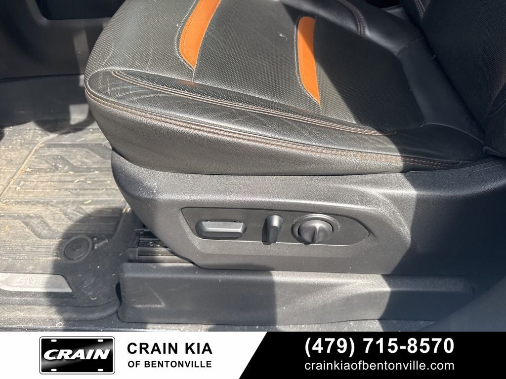 2019 GMC Sierra 1500 AT4 - 4WD / AT4 PREMIUM / CLEAN CARFAX