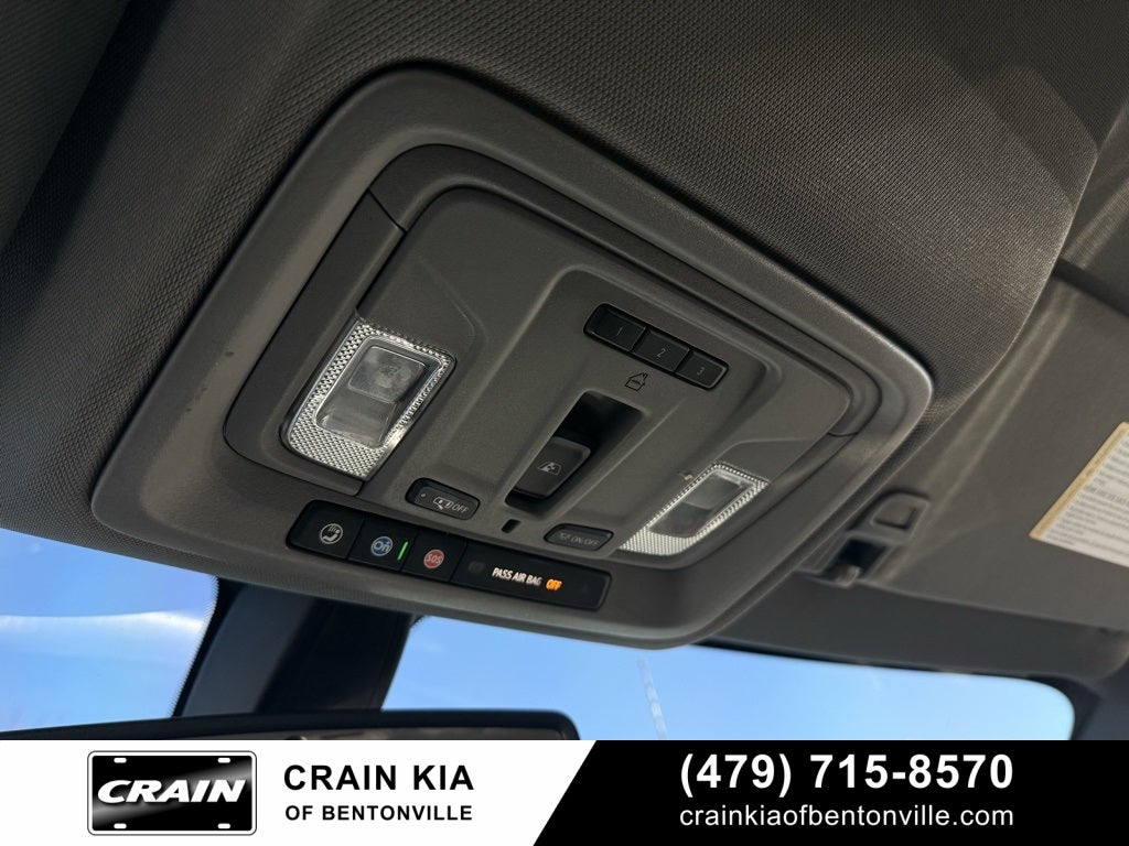 2020 GMC Sierra 1500 SLT - 4WD / CLEAN CARFAX