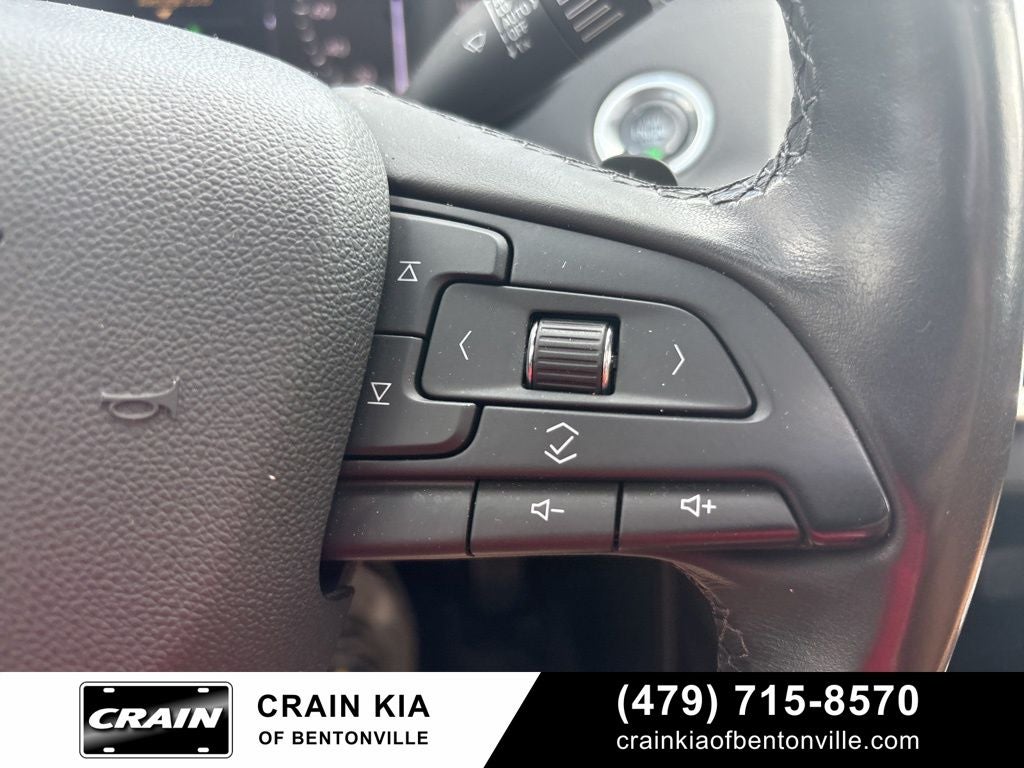 2019 Cadillac XT4 Premium Luxury - AWD / PANORAMIC SUNROOF / CLEAN CARFAX