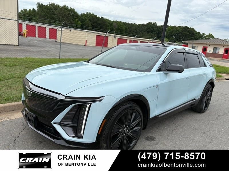 2024 Cadillac LYRIQ Sport 3 - AWD / PANORAMIC SUNROOF / ONE OWNER