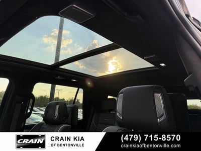 2023 Cadillac Escalade Premium Luxury Platinum - AWD / SUNROOF / CARFAX ONE OWNER