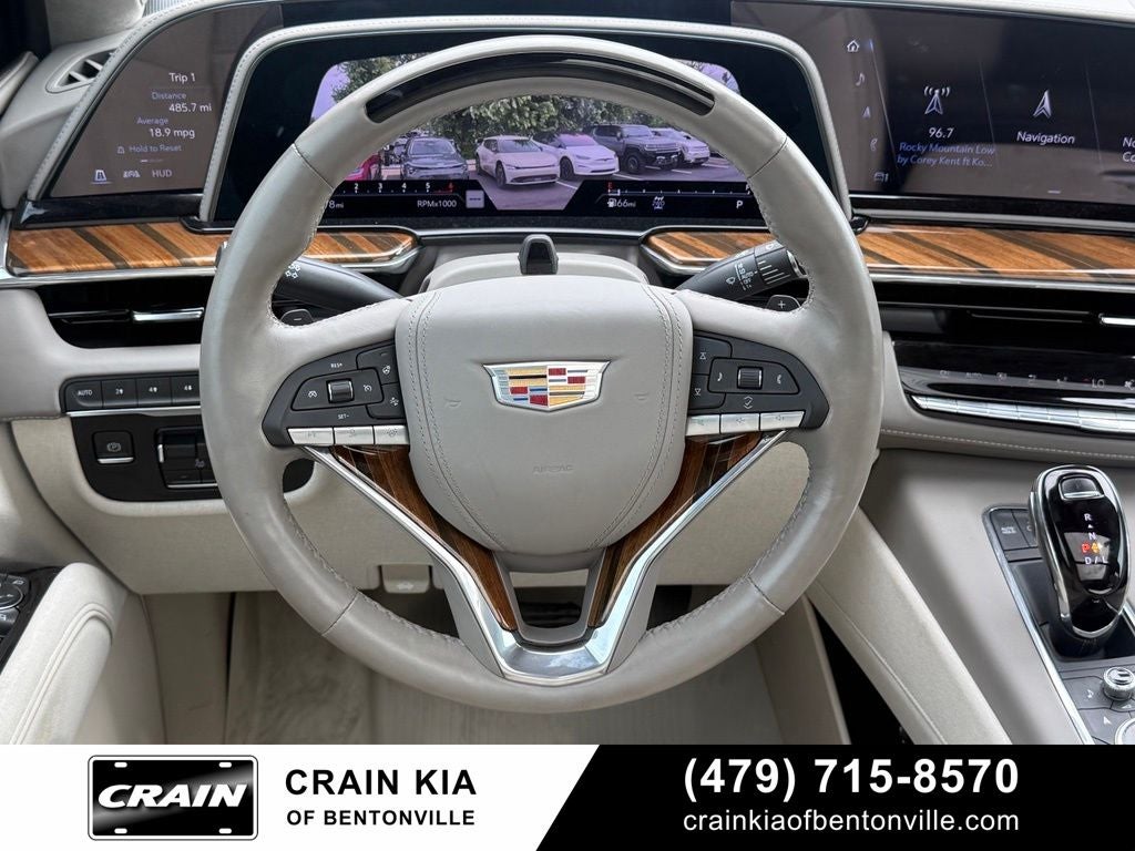 2024 Cadillac Escalade ESV Sport Platinum - AWD / PANORAMIC SUNROOF / CLEAN CARFAX