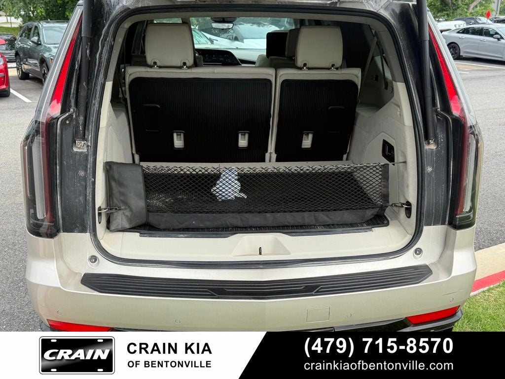 2024 Cadillac Escalade ESV Sport Platinum - AWD / PANORAMIC SUNROOF / CLEAN CARFAX