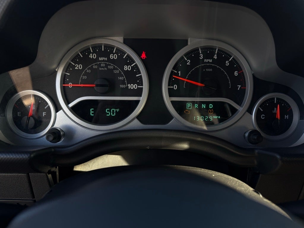 2010 Jeep Wrangler Sport - 4WD / CLEAN CARFAX