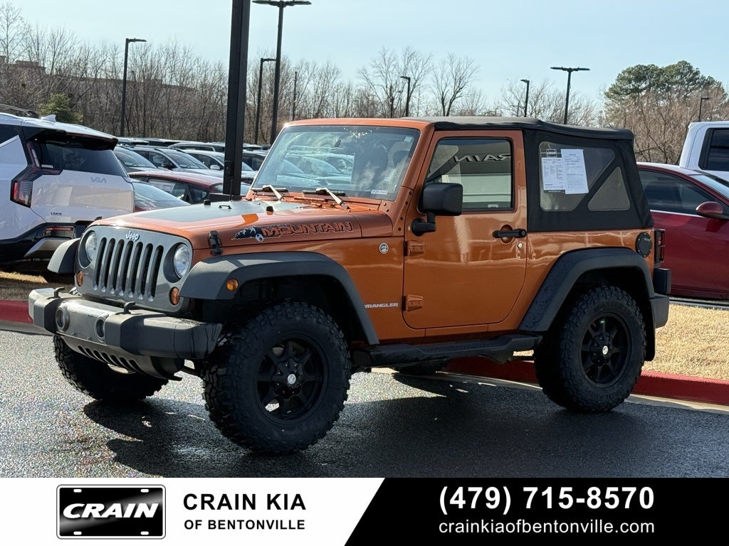 2010 Jeep Wrangler Sport - 4WD / CLEAN CARFAX