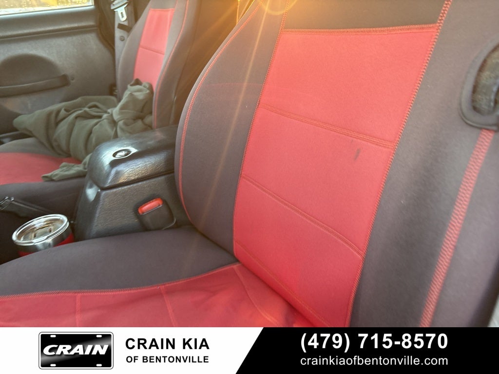 2000 Jeep Wrangler Sport - 4WD / CLEAN CARFAX