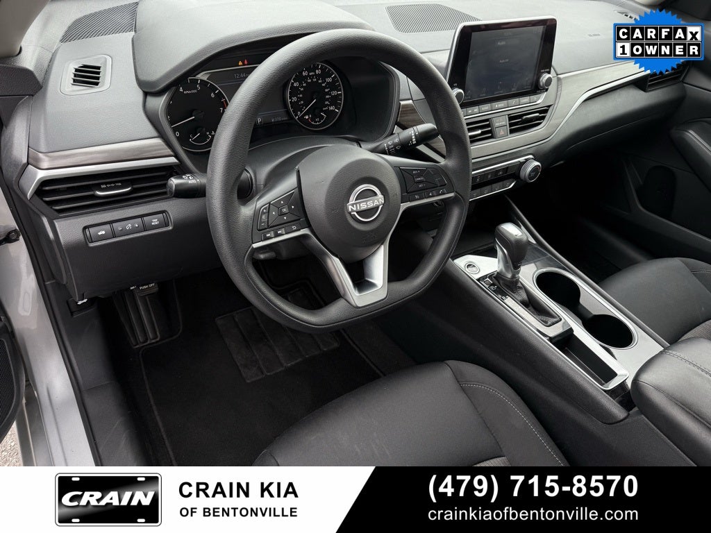 2024 Nissan Altima 2.5 SV - CLEAN CARFAX / ONE OWNER