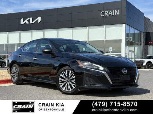 2024 Nissan Altima 2.5 SV - CLEAN CARFAX / ONE OWNER