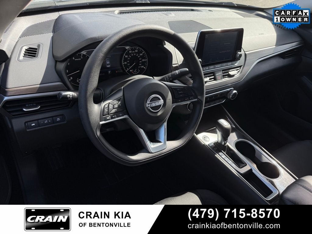 2024 Nissan Altima 2.5 SV - CLEAN CARFAX / ONE OWNER