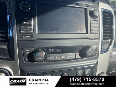 2017 Nissan Titan XD PRO-4X - 4WD / CLEAN CARFAX