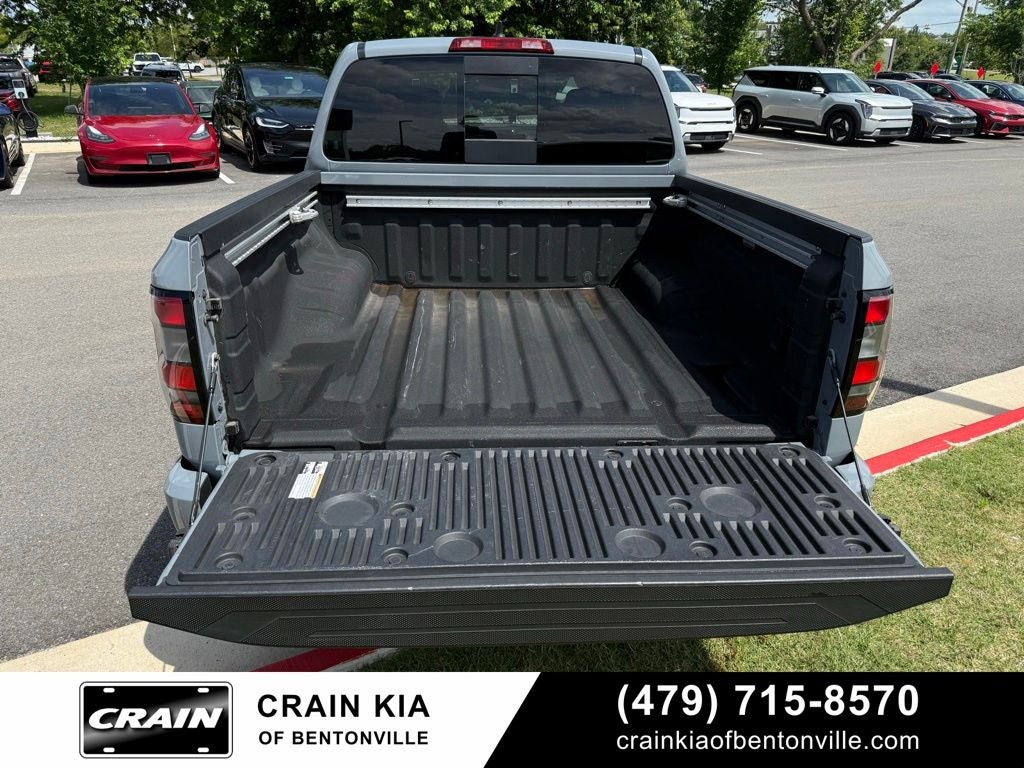 2024 Nissan Frontier PRO-4X - 4WD / SUNROOF / CARFAX ONE OWNER