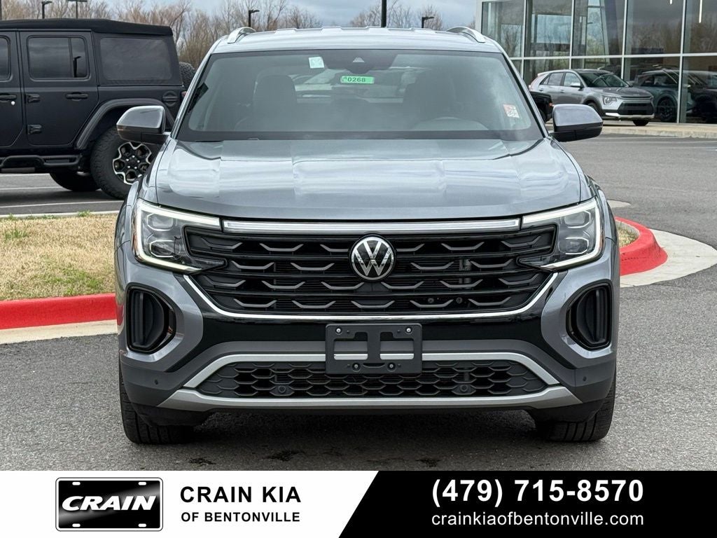 2025 Volkswagen Atlas Cross Sport 2.0T SE w/Technology - AWD / CLEAN CARFAX / ONE OWNER