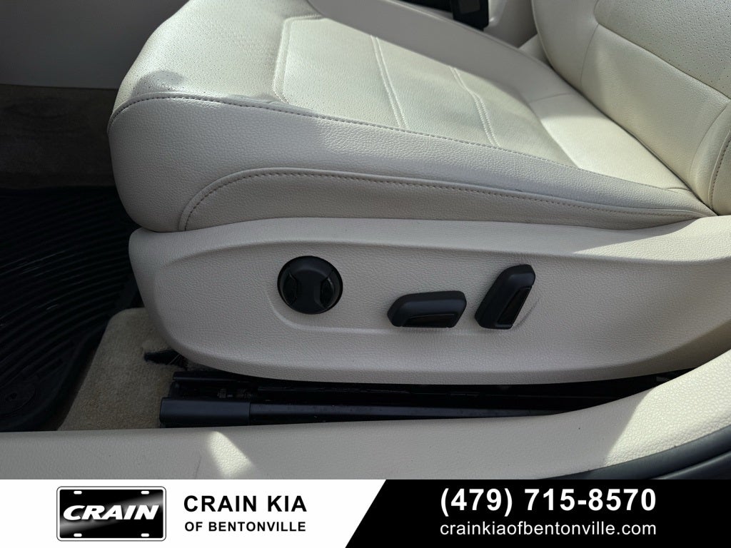 2015 Volkswagen Passat 1.8T Limited Edition - CLEAN CARFAX