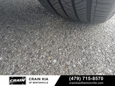 2011 Ford Mustang V6 - CLEAN CARFAX